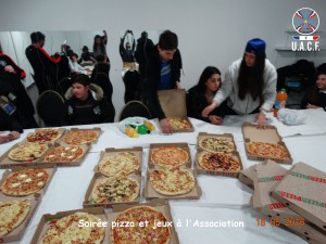 soiree Pizza 33  
